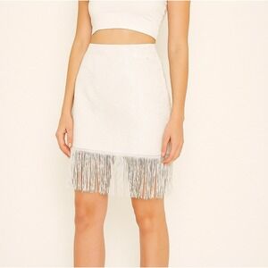 12th Tribe White Sequin Fringe Mini Skirt Size: XL